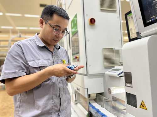 山東中煙青島卷煙廠卷包車間 強化過程控制 保障產品質量